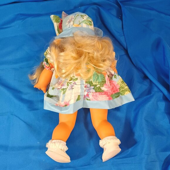 Vintage 1980s Zapf Balica Creation Baby Toddler Doll With Floral Dress/Blue Hat - Picture 10 of 16